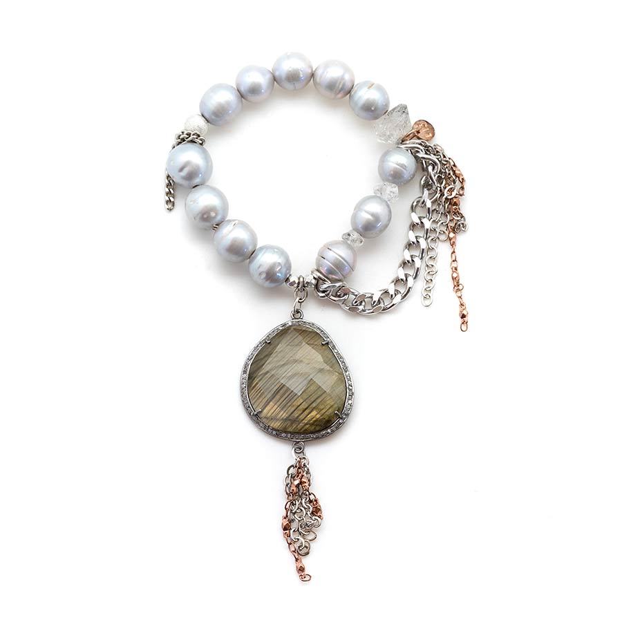 Flash Sale Item No. 16 – Silver Goddess Pearls with a Diamond Encrusted Labradorite Pendant