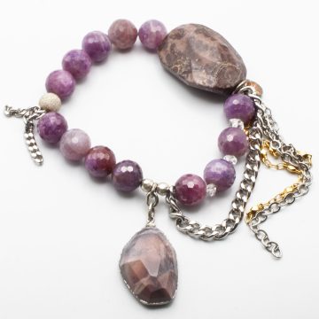 Ruby with an Agate Pendant